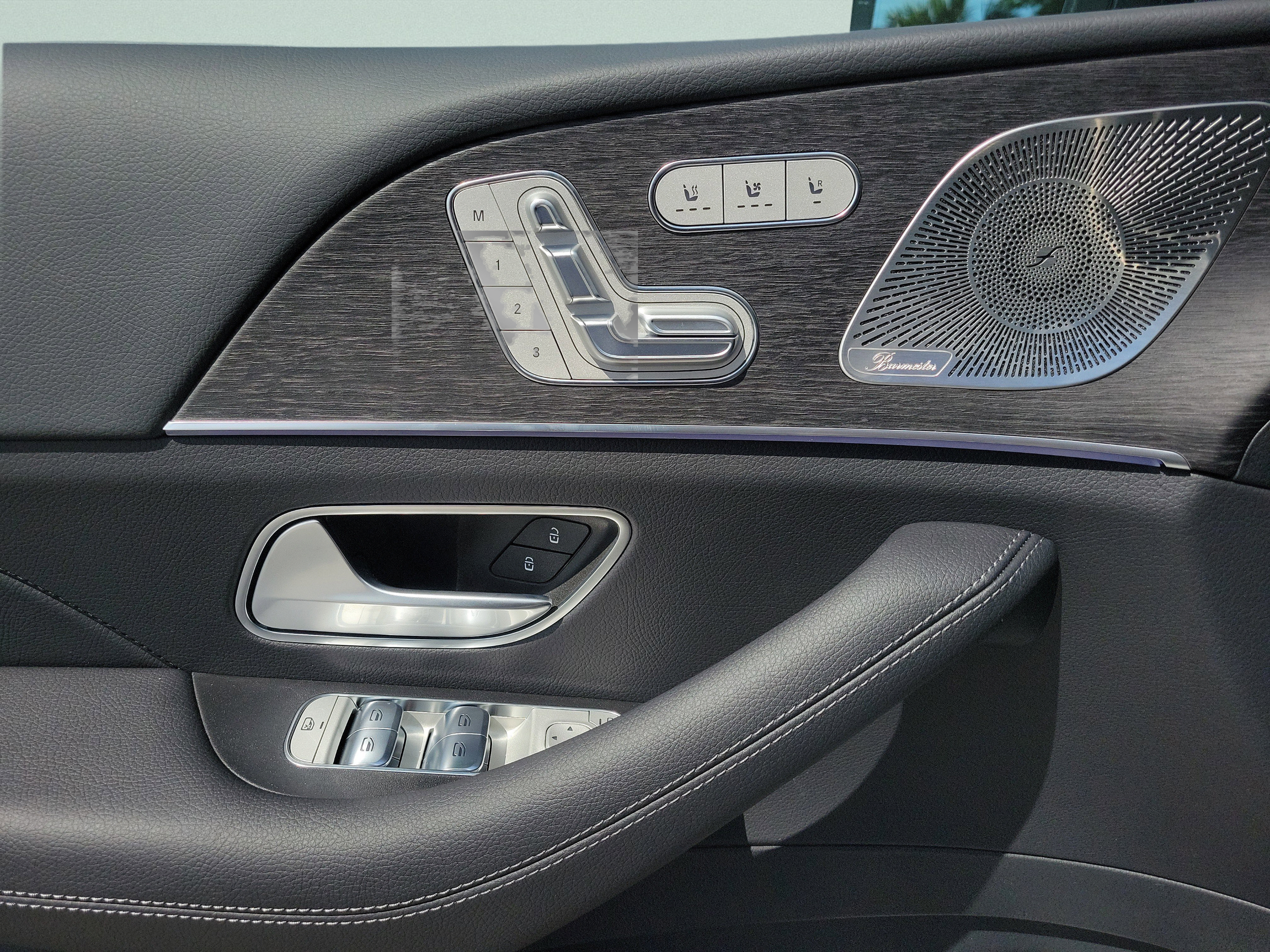 New 2026 Mercedes-Benz GLS 450 4MATIC image 18