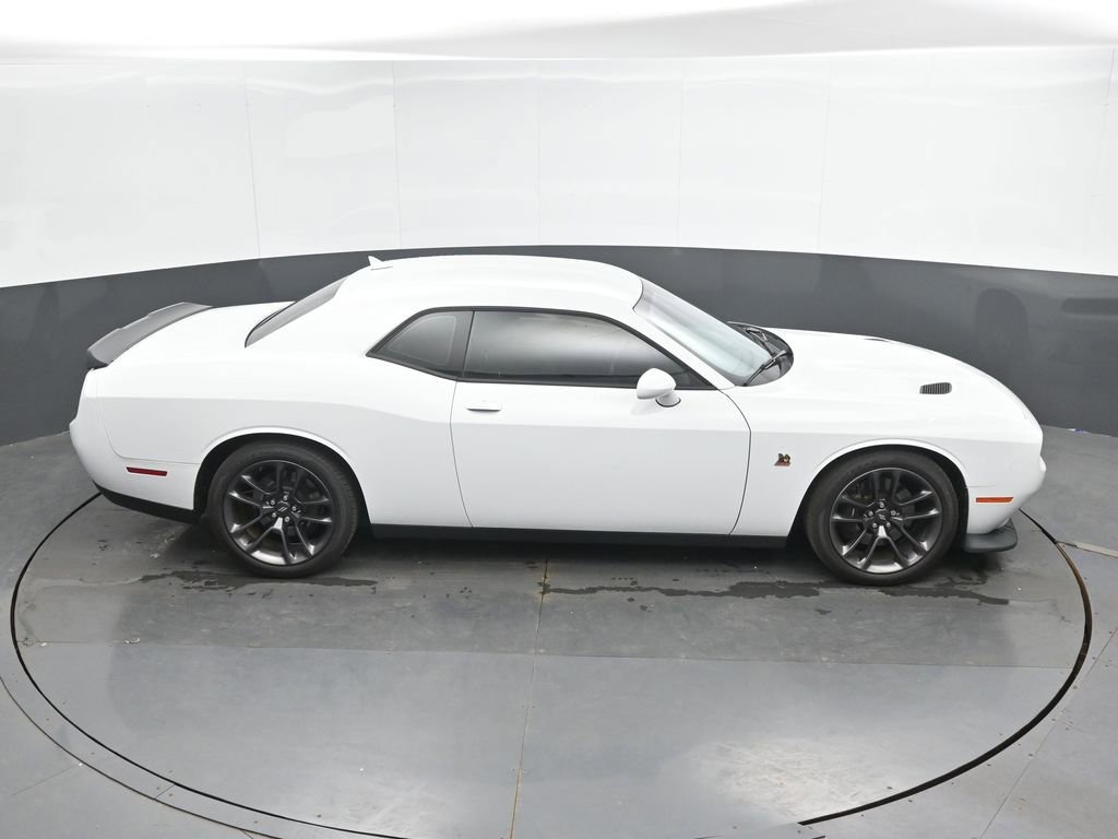 Used 2021 Dodge Challenger R/T Scat Pack RWD image 32