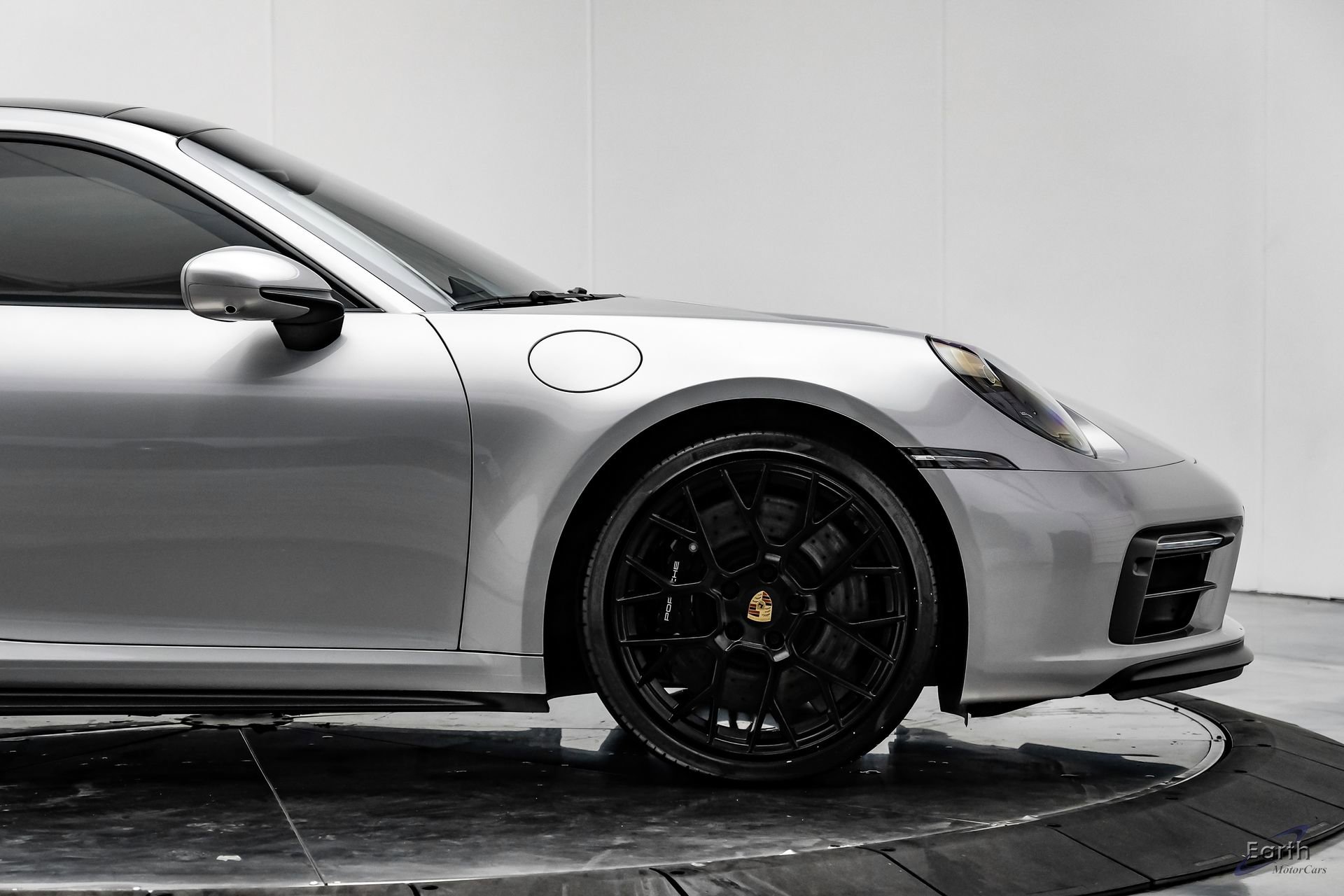 Used 2024 Porsche 911 Carrera GTS RWD image 24
