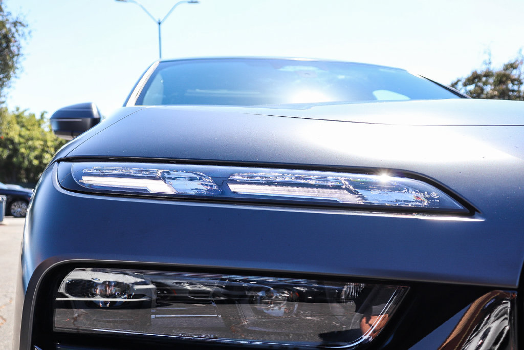 Used 2026 BMW i7 xDrive60 AWD/4WD image 10