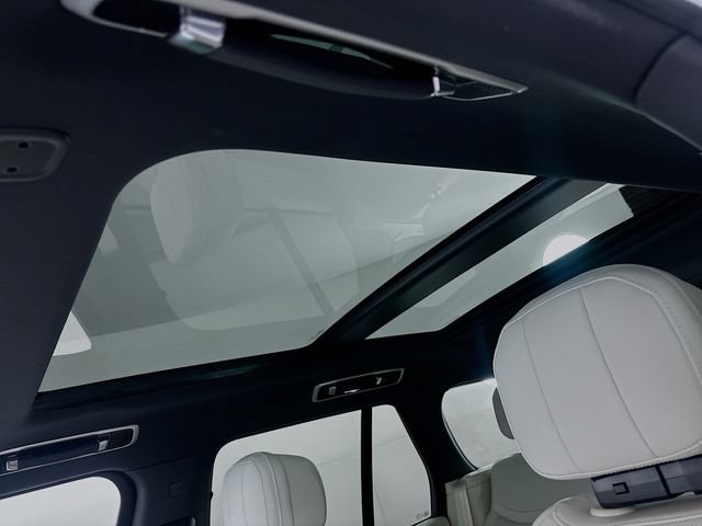 New 2026 Land Rover Range Rover SE AWD/4WD image 14