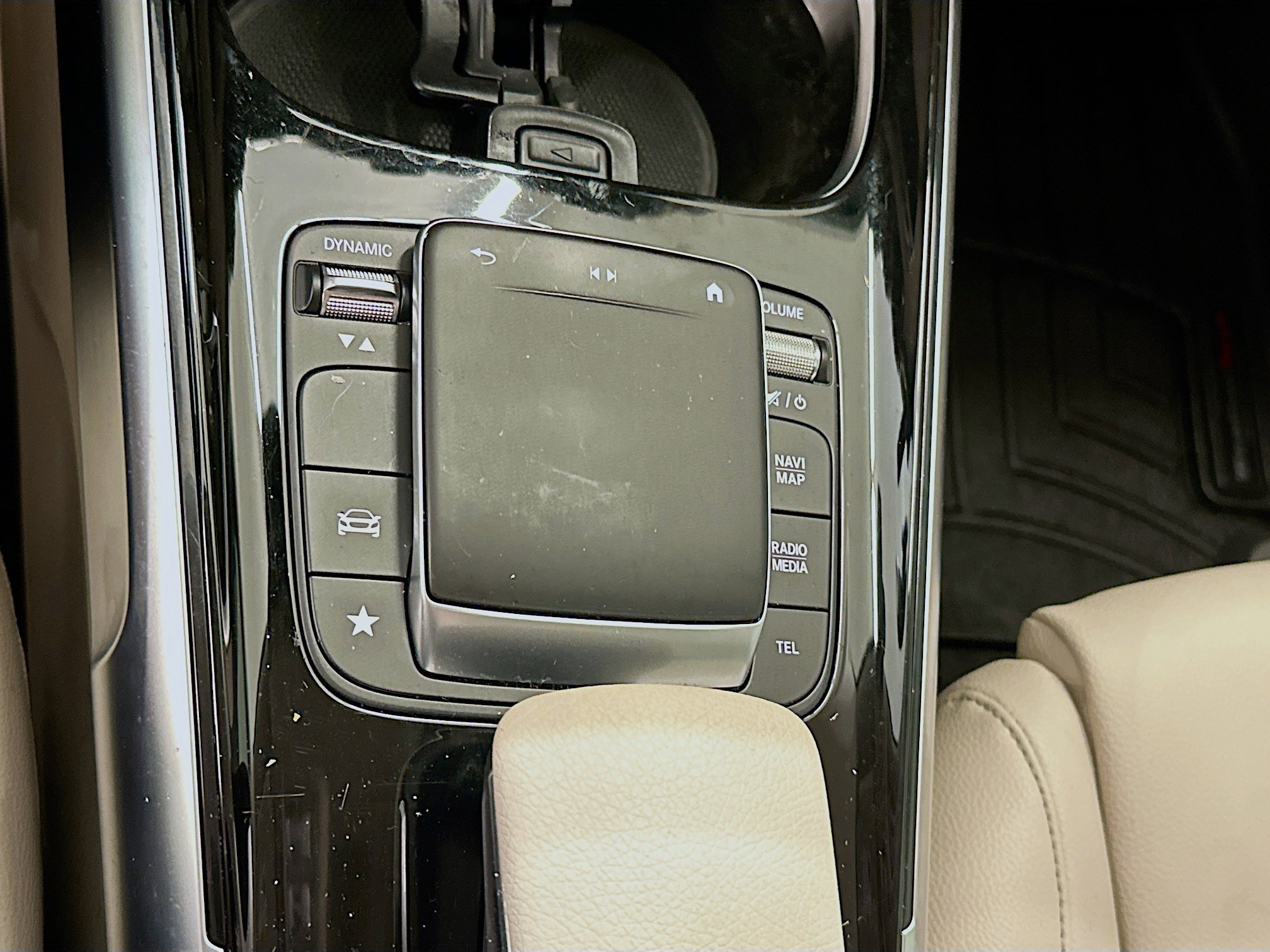 Used 2021 Mercedes-Benz GLB 250 GLB 250 image 25