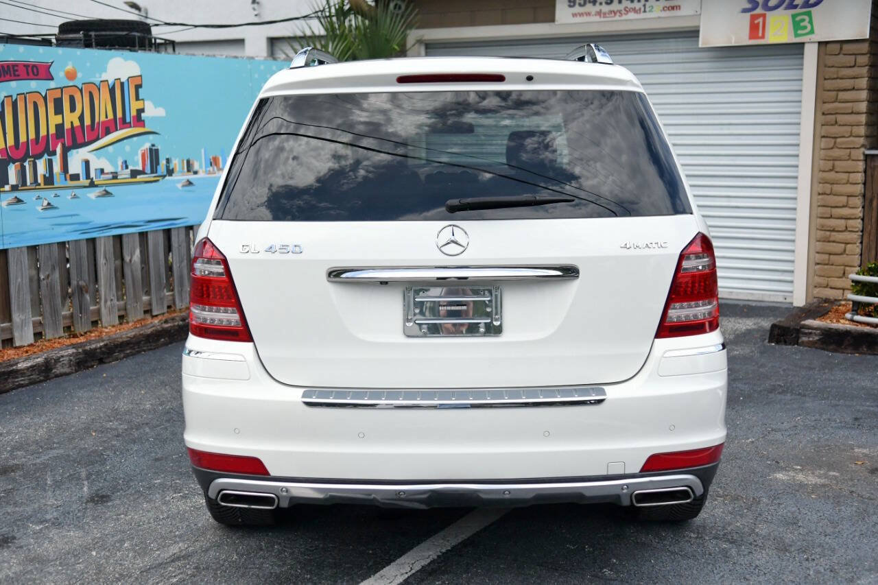 Used 2011 Mercedes-Benz GL 450 4MATIC image 27
