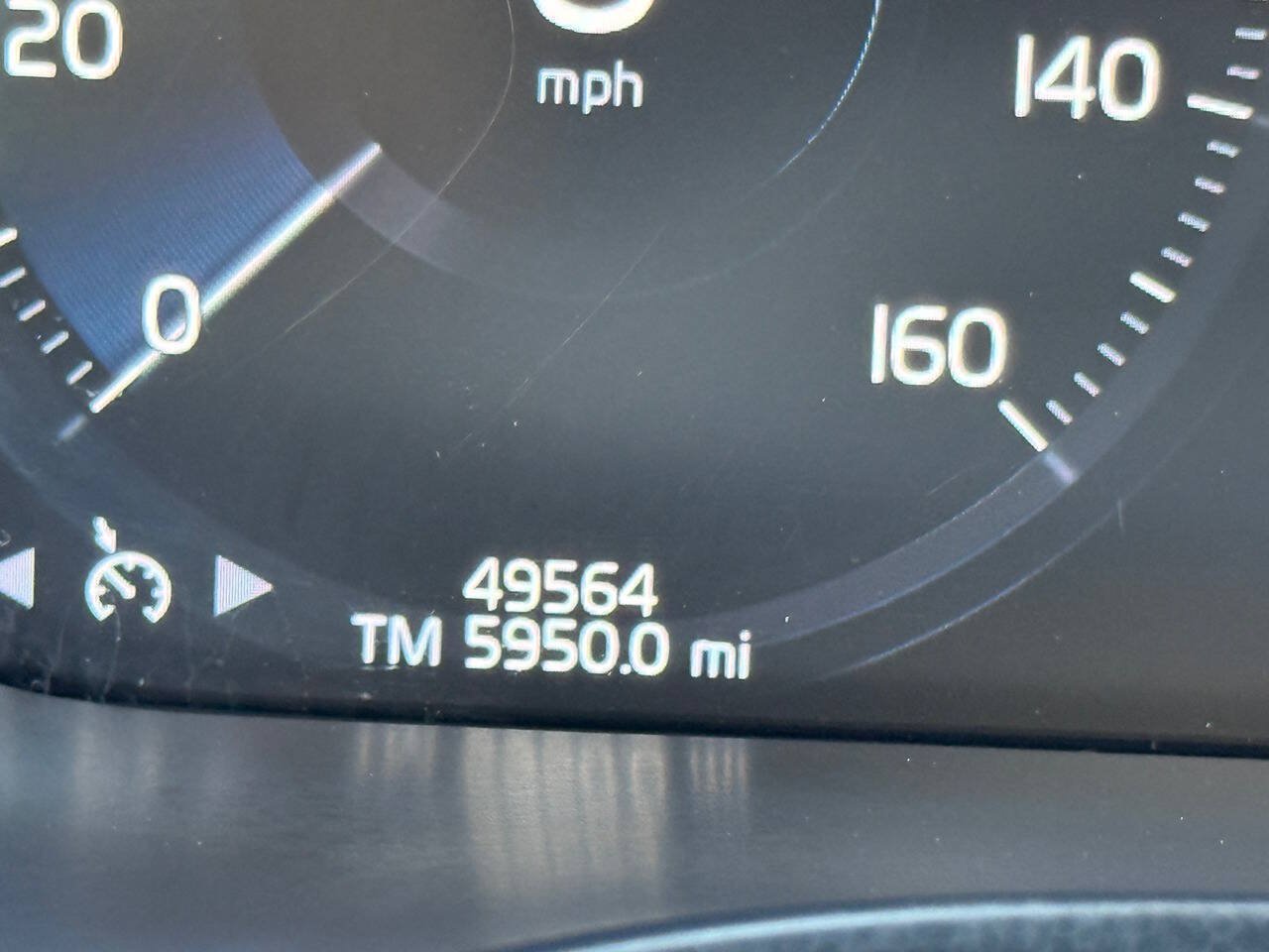 Used 2020 Volvo XC60 T5 Momentum w/ Protection Package Premier AWD/4WD image 38