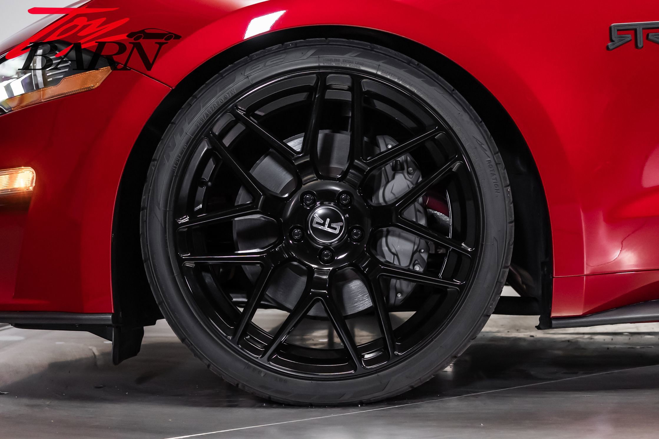 Used 2021 Ford Mustang GT RWD image 16