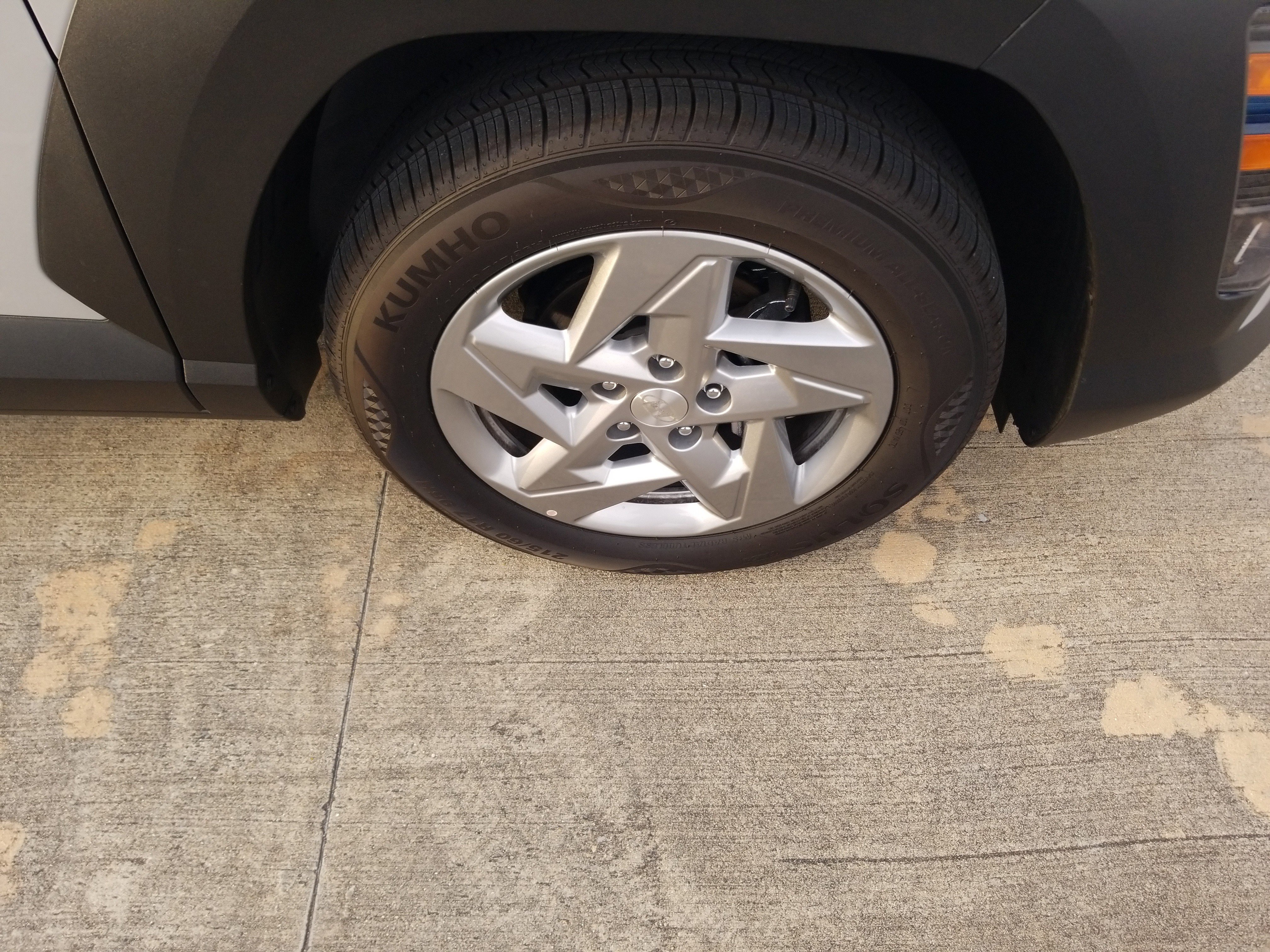 New 2026 Hyundai Kona SE image 24