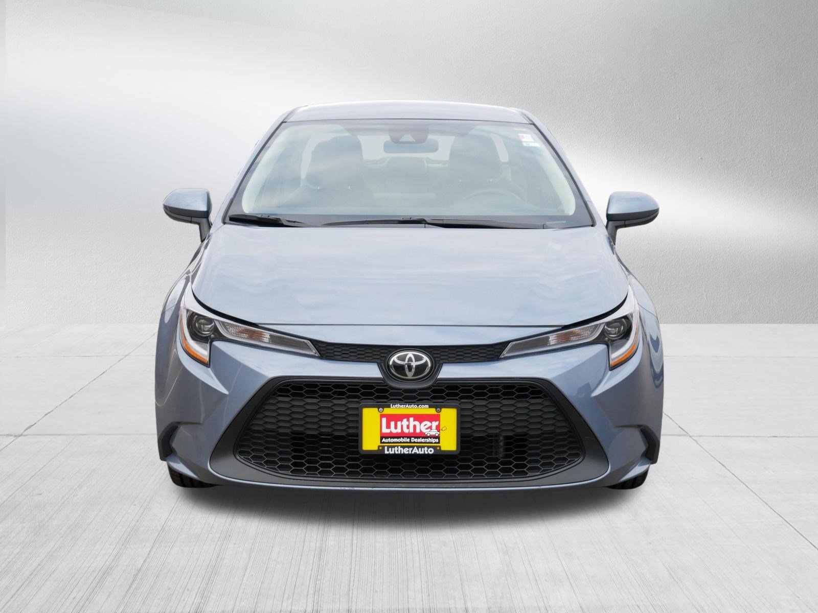 Used 2022 Toyota Corolla LE video 2