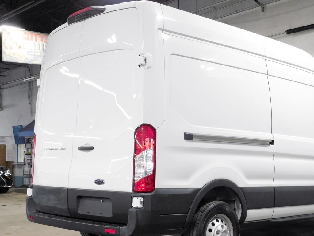 Used 2022 Ford Transit 250 148 High Roof AWD image 74