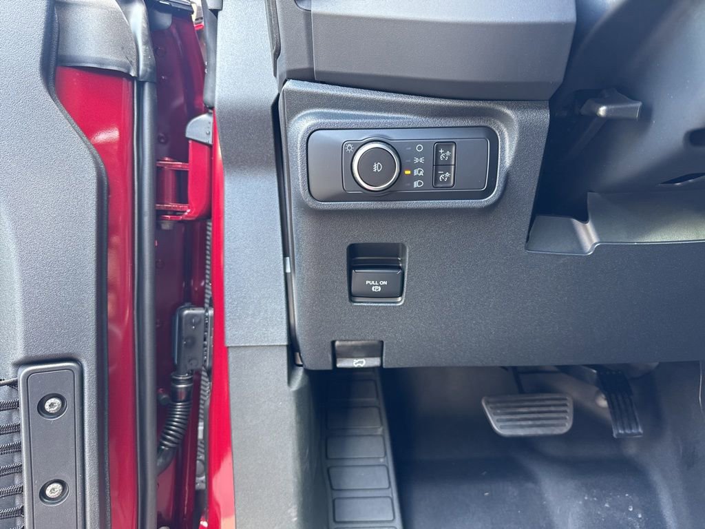 New 2025 Ford Bronco Big Bend w/ Black Diamond Package image 14