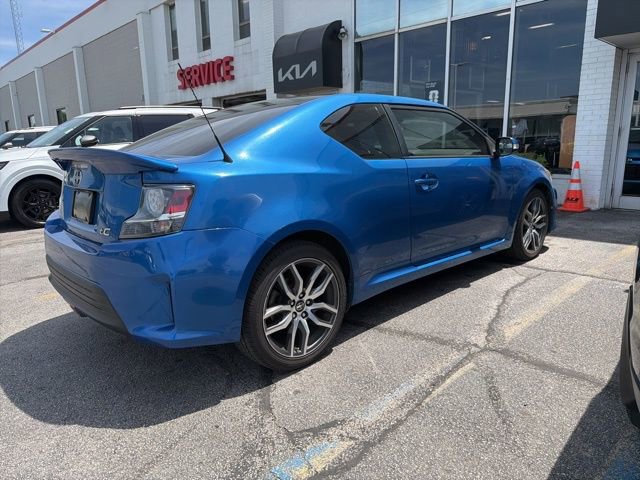 Used 2015 Scion tC FWD image 7