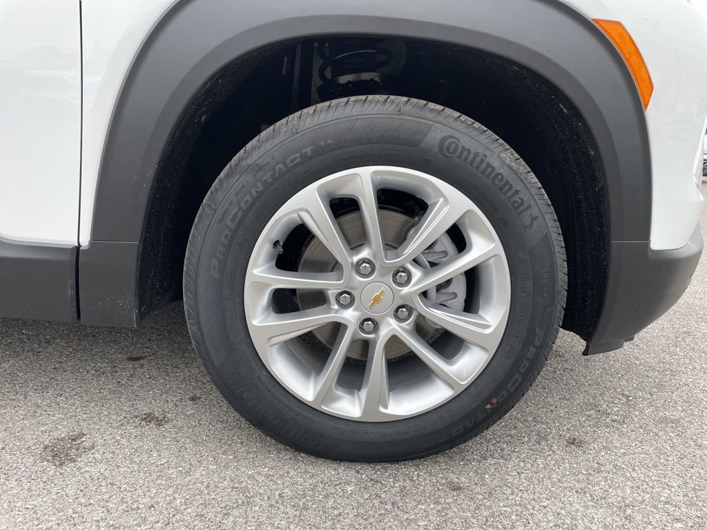 New 2026 Chevrolet TrailBlazer LS w/ LS Convenience Package FWD image 49