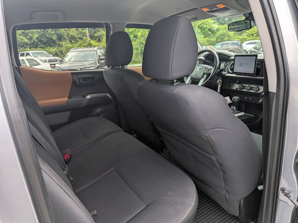Used 2019 Toyota Tacoma SR5 RWD image 27