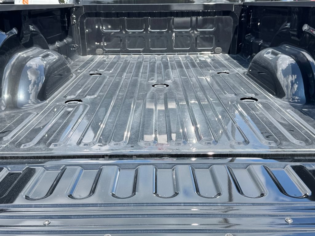 New 2026 RAM 3500 Tradesman AWD/4WD image 9