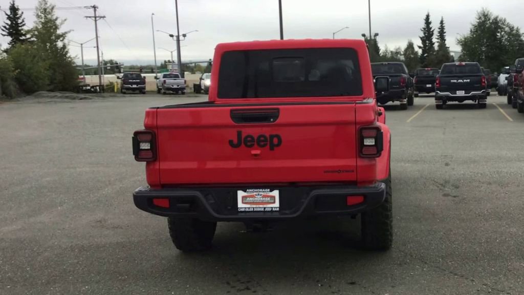 New 2025 Jeep Gladiator Sport AWD/4WD image 7