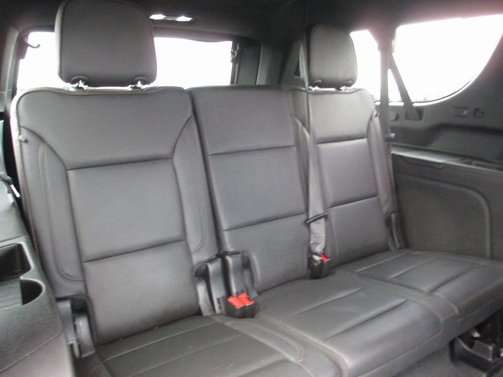 Used 2022 Chevrolet Suburban High Country w/ LPO, Illumination Package image 22