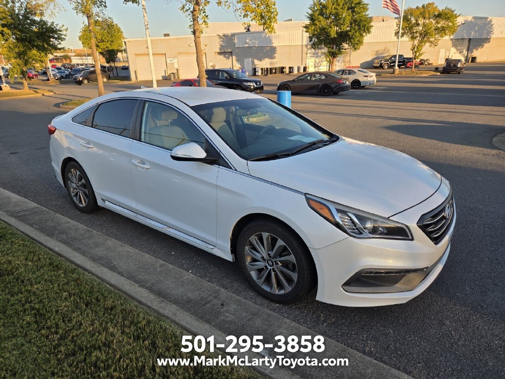 Used 2015 Hyundai Sonata Sport FWD image 3