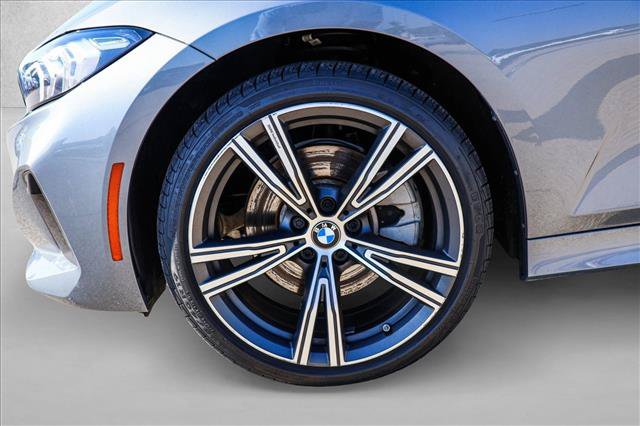 Used 2024 BMW 330i xDrive Sedan w/ Convenience Package AWD/4WD image 9