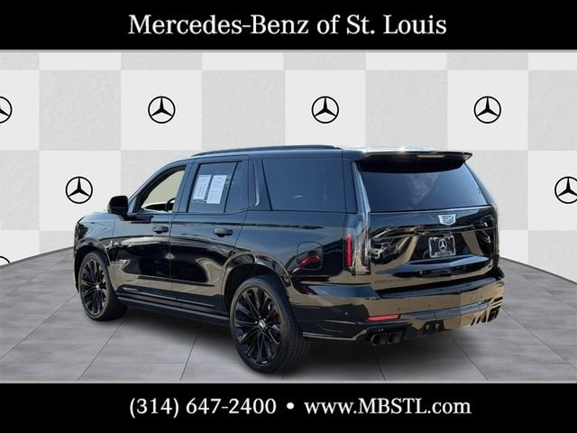 Used 2026 Cadillac Escalade V w/ LPO, ONYX Package AWD/4WD image 3