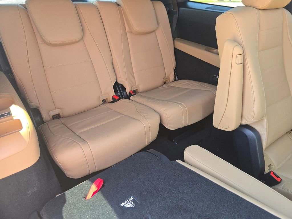 New 2026 Mercedes-Benz GLS 580 4MATIC image 21