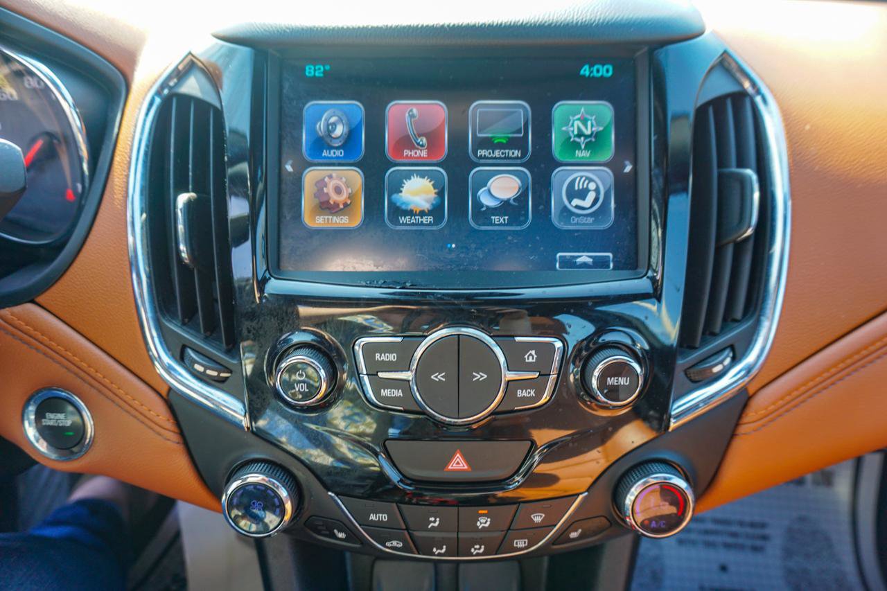 Used 2017 Chevrolet Cruze Premier FWD image 46