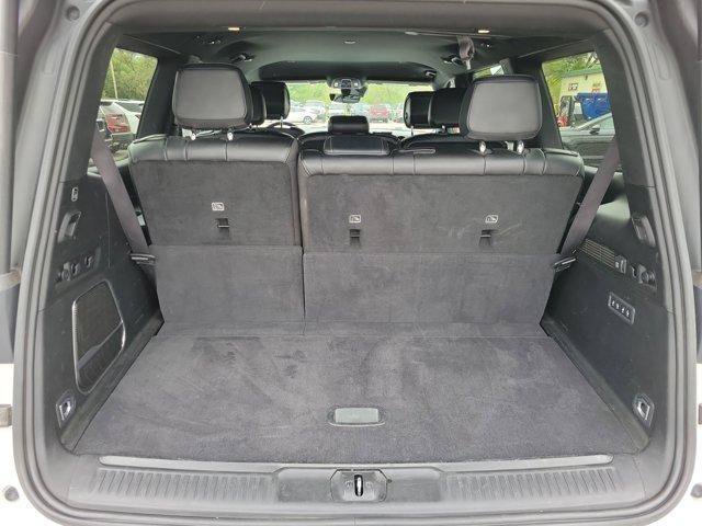 Used 2024 Jeep Wagoneer Series III AWD/4WD image 8