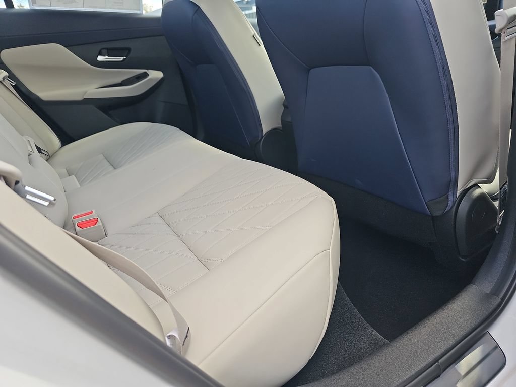 New 2026 Nissan Sentra SL w/ Floor Mat Package FWD image 15