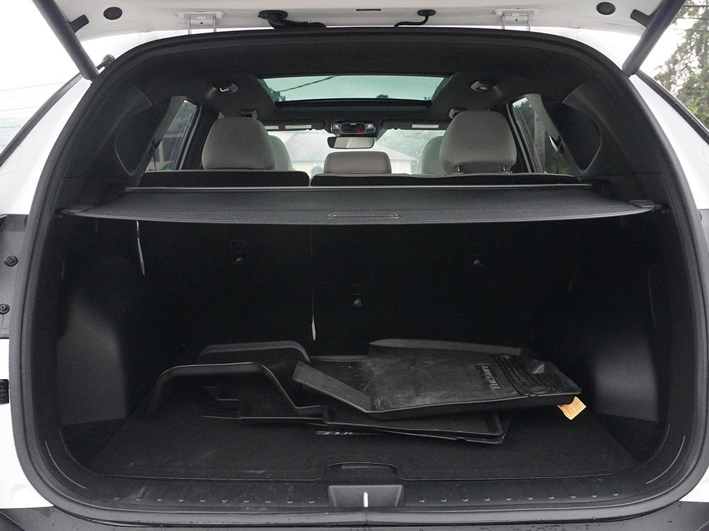 Used 2025 Hyundai Tucson Limited AWD/4WD image 23