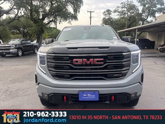 Used 2025 GMC Sierra 1500 AT4 w/ AT4 Premium Package AWD/4WD image 2