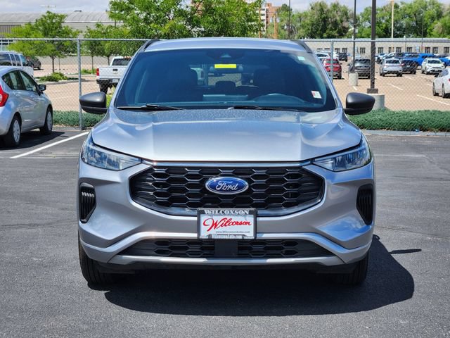 Used 2024 Ford Escape ST-Line w/ Tech Pack #1 AWD/4WD image 8