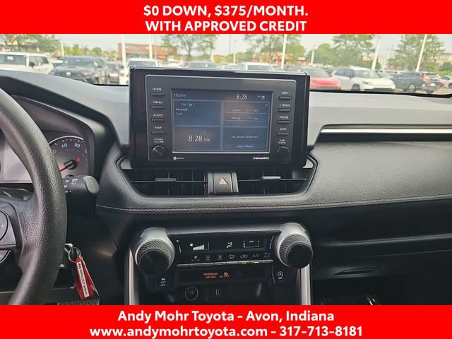 Used 2020 Toyota RAV4 LE AWD/4WD image 18