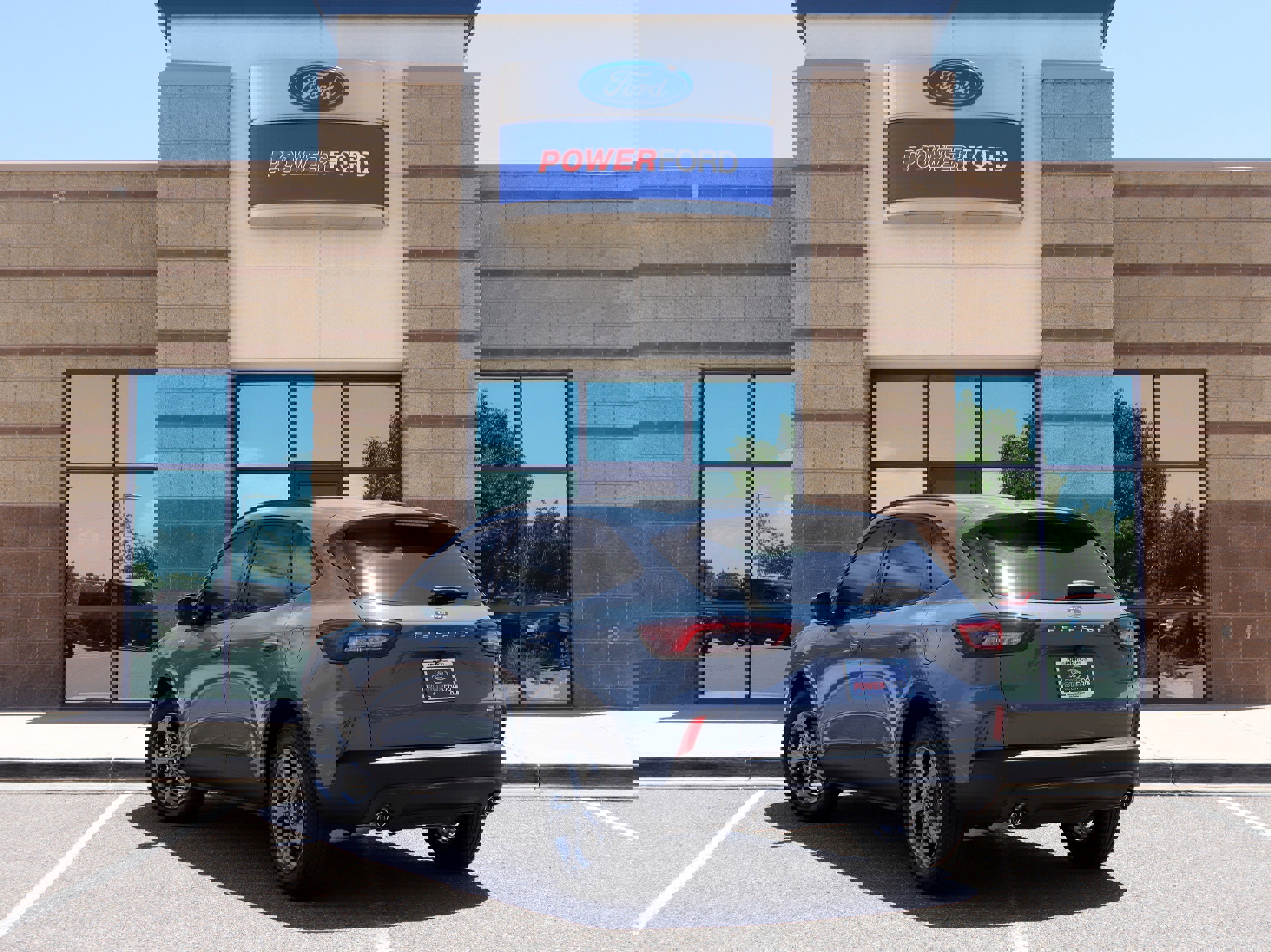 New 2025 Ford Escape ST-Line w/ Equipment Group 301A image 8