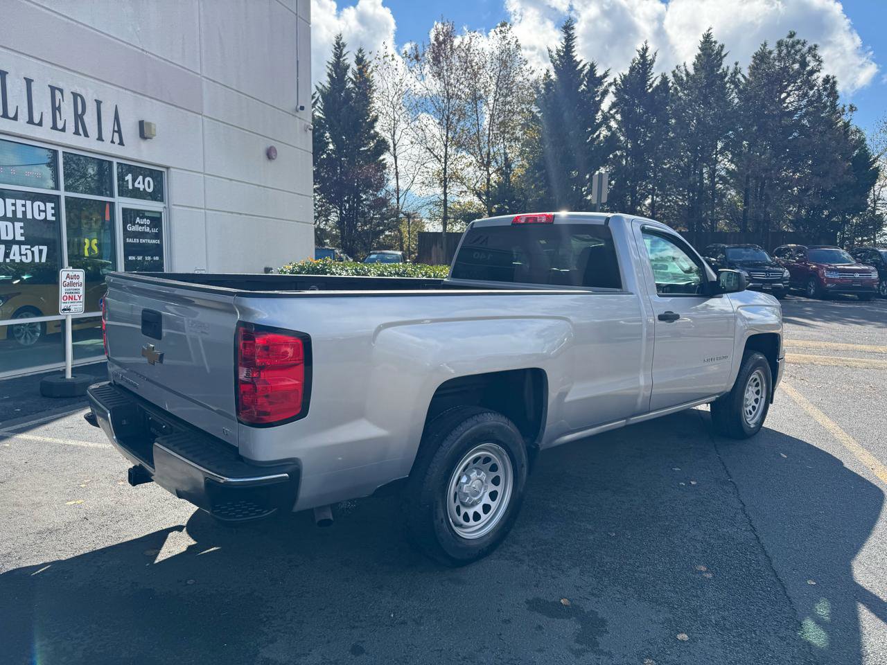 Used 2014 Chevrolet Silverado 1500 LT w/ LT Convenience Package AWD/4WD image 15