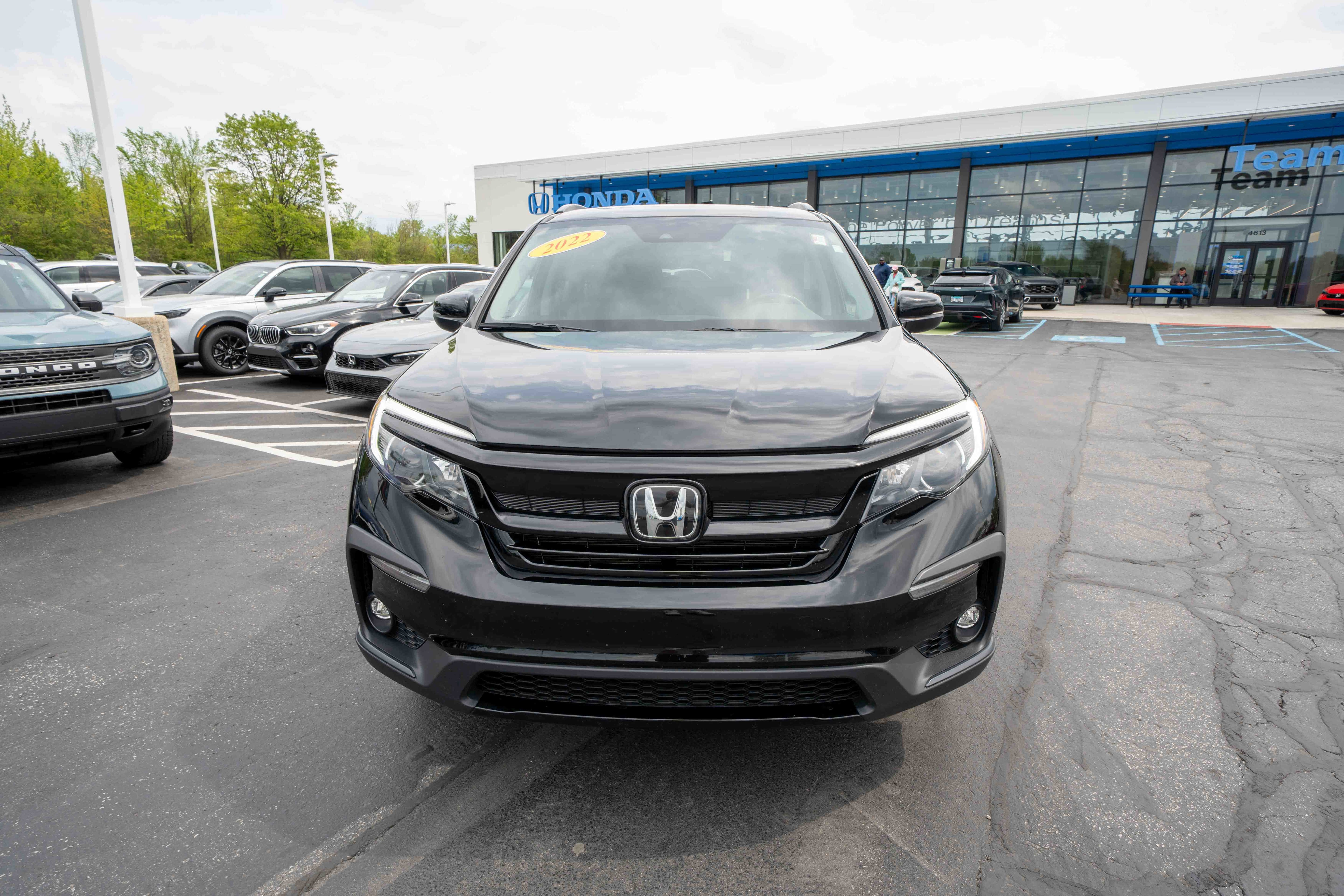 Used 2022 Honda Pilot Special Edition image 2