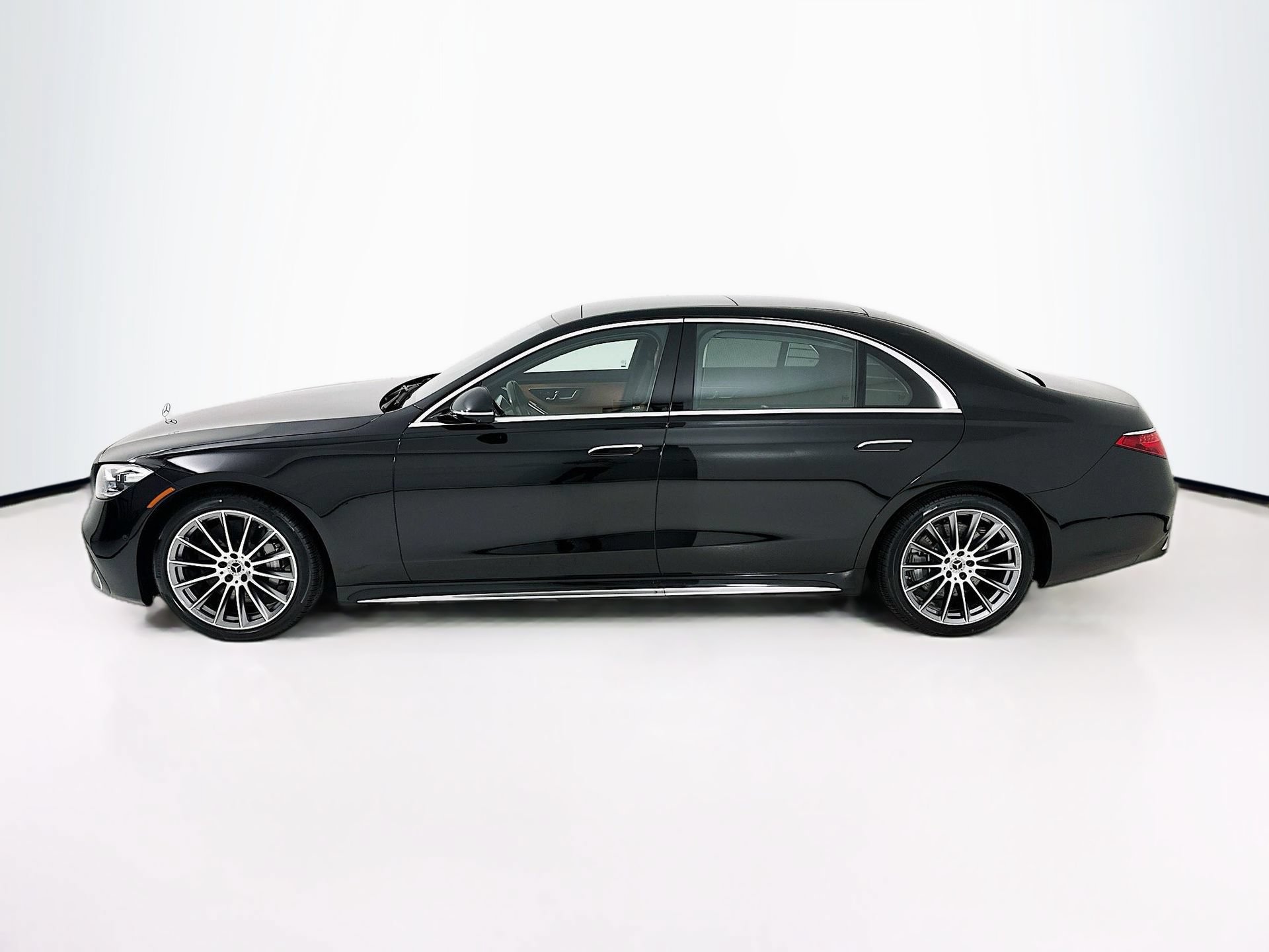 New 2026 Mercedes-Benz S 580 4MATIC Sedan image 5