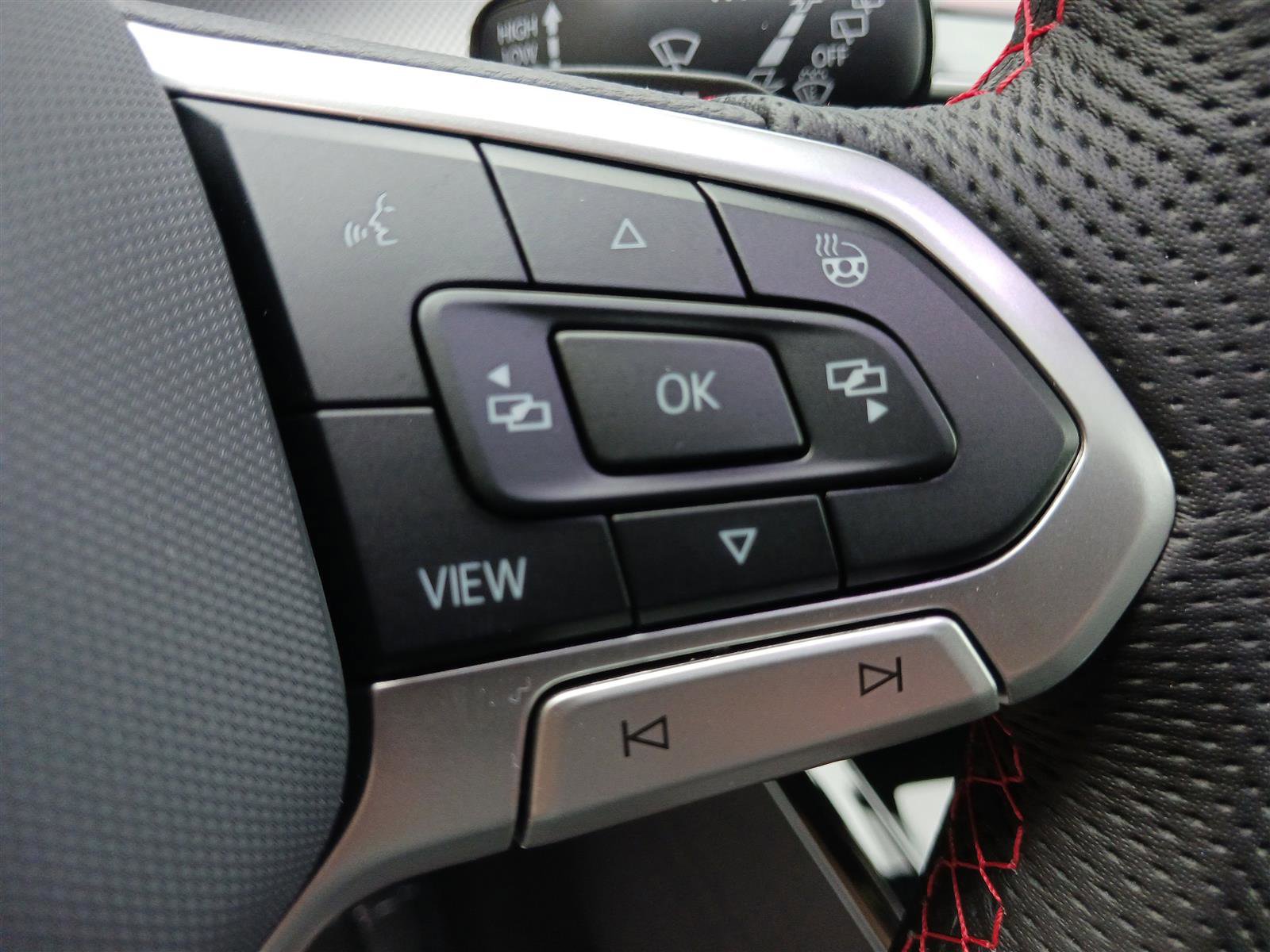 New 2025 Volkswagen GTI SE image 21