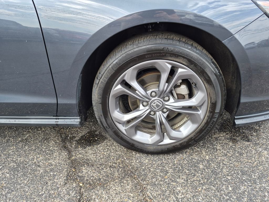Used 2024 Honda Accord EX image 30