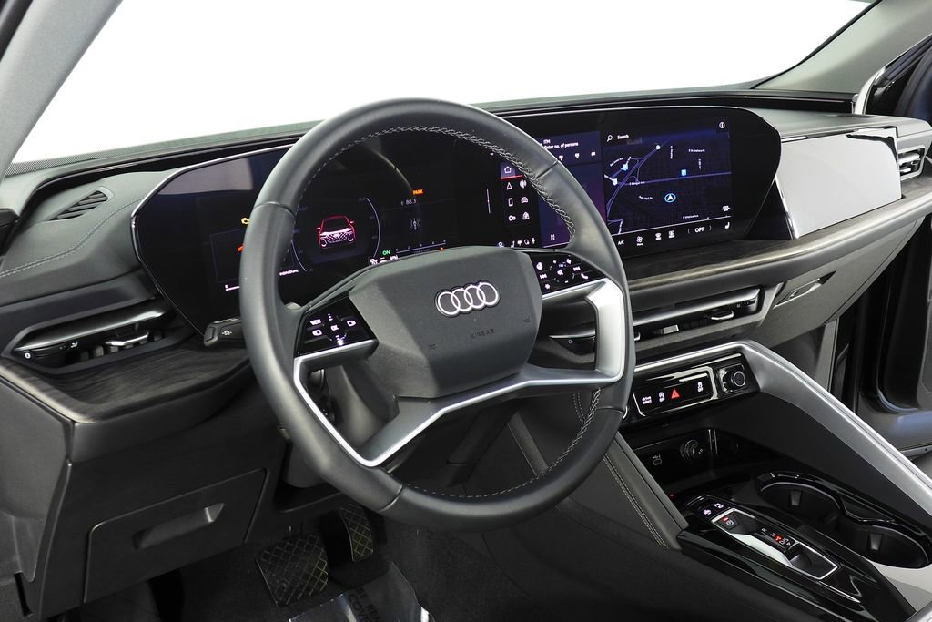 Used 2025 Audi Q5 Premium w/ Convenience Package AWD/4WD image 30