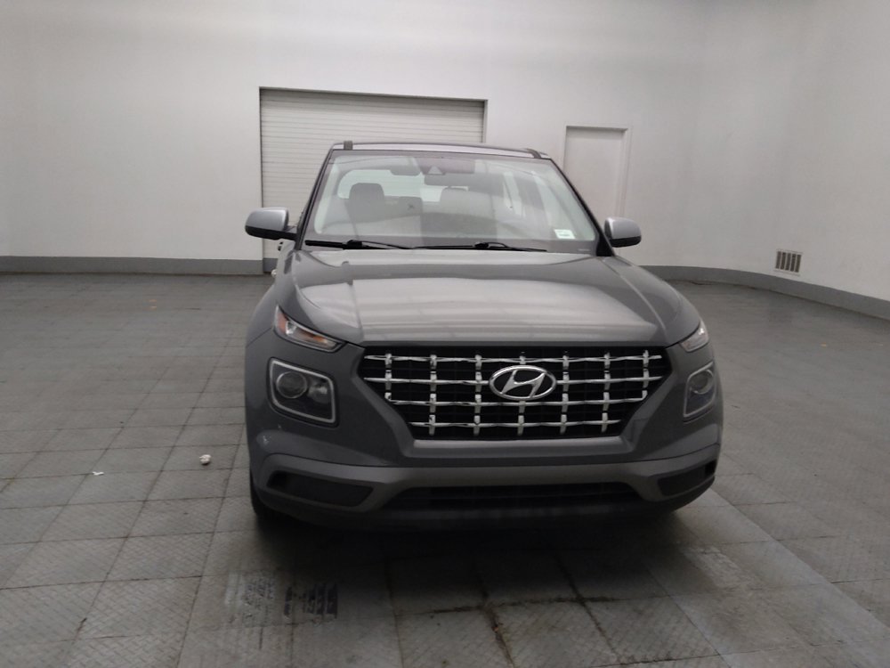 Used 2021 Hyundai Venue SE FWD image 14