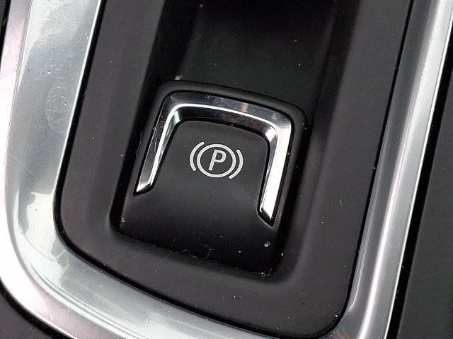 Used 2022 Chevrolet Equinox LT FWD image 26