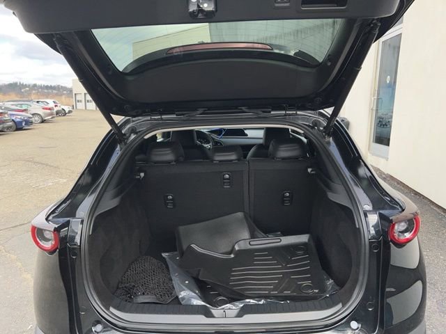 Used 2023 MAZDA CX-30 AWD 2.5 S w/ Premium Package image 17