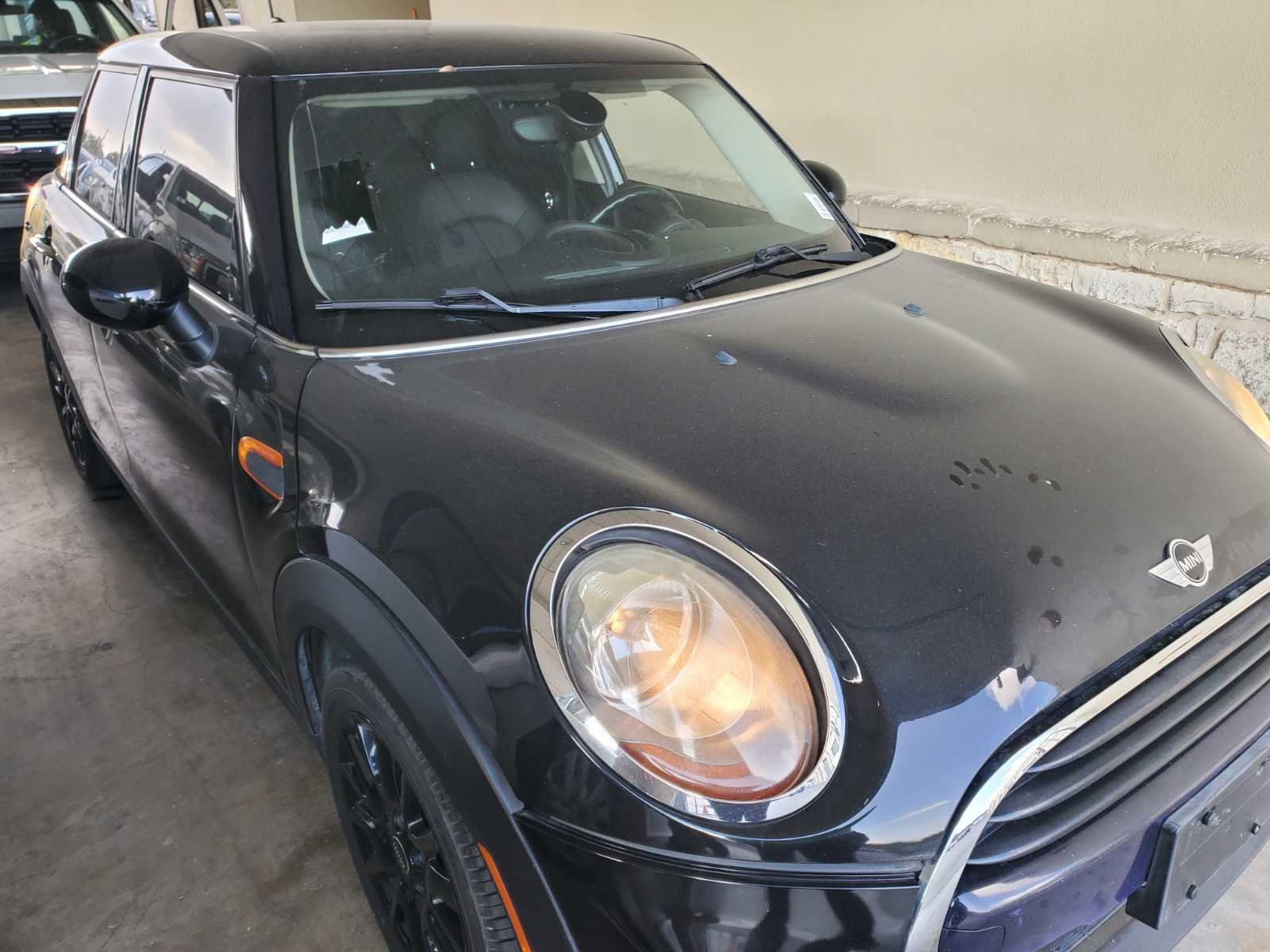 Used 2016 MINI Cooper 4-Door Hardtop image 6