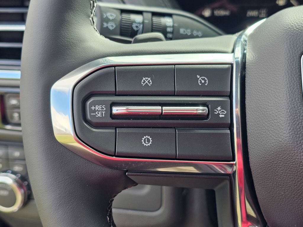 New 2026 GMC Yukon Denali w/ Sun & Power Step Package image 24