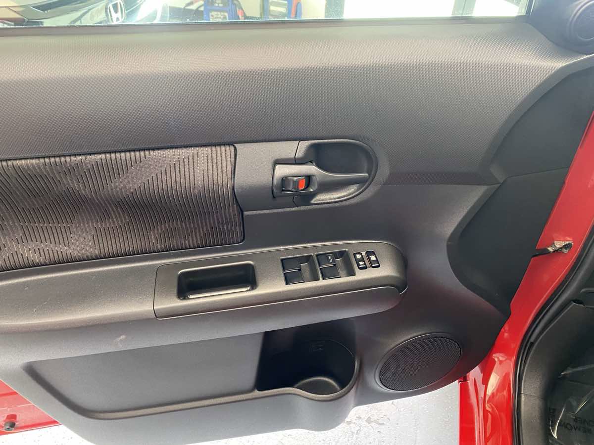 Used 2013 Scion xB image 17