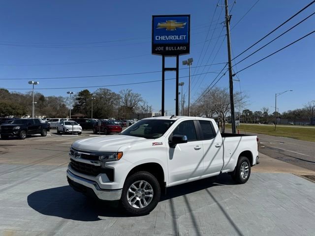New 2025 Chevrolet Silverado 1500 LT