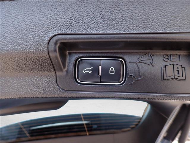 Used 2025 Ford Explorer ST AWD/4WD image 9