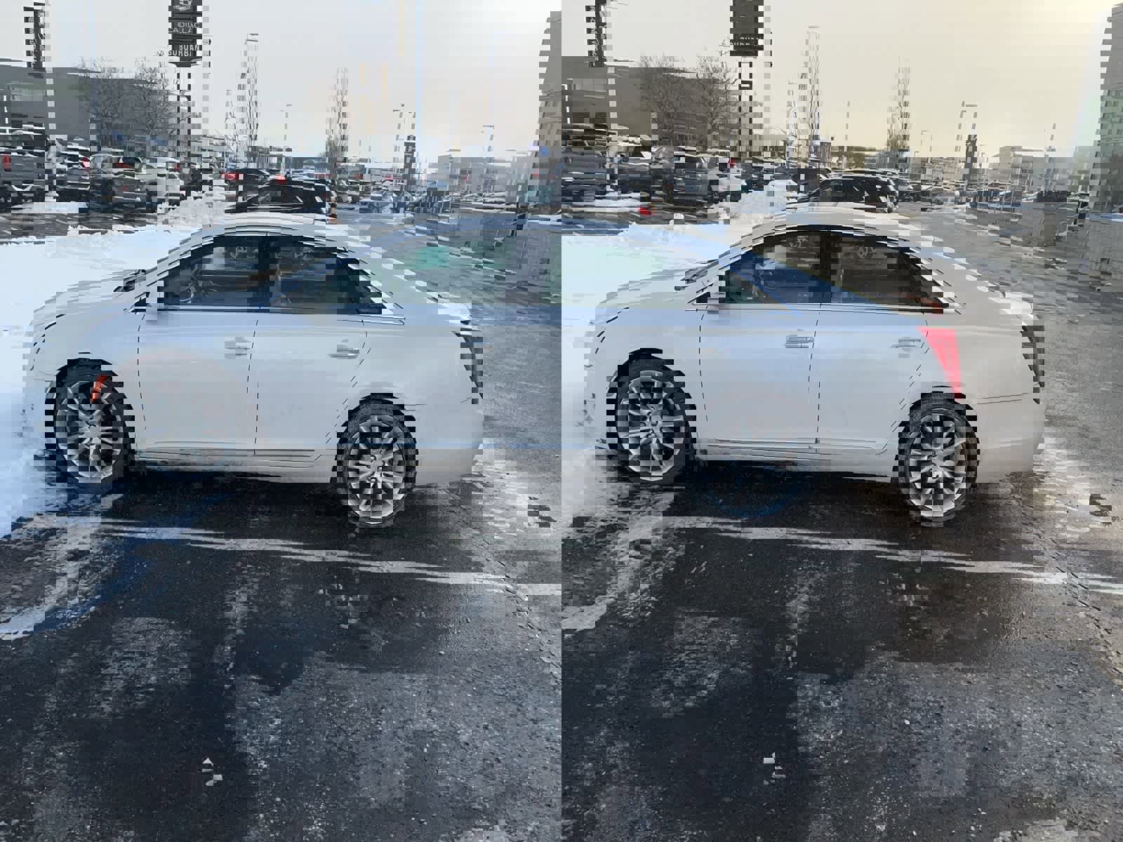 Used 2016 Cadillac XTS Vsport Platinum image 12