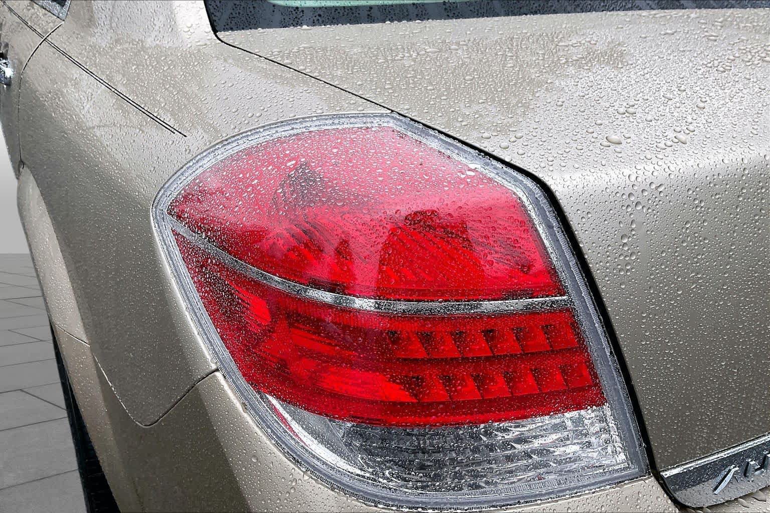 Used 2008 Saturn Aura XR w/ Premium Trim Package FWD image 28