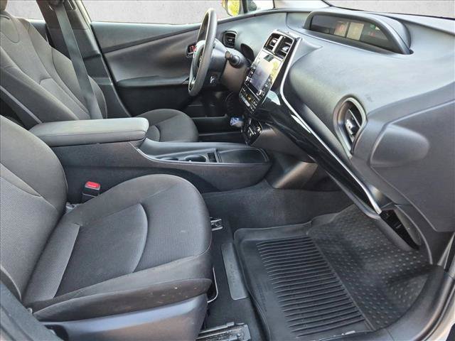 Used 2021 Toyota Prius L Eco FWD image 20