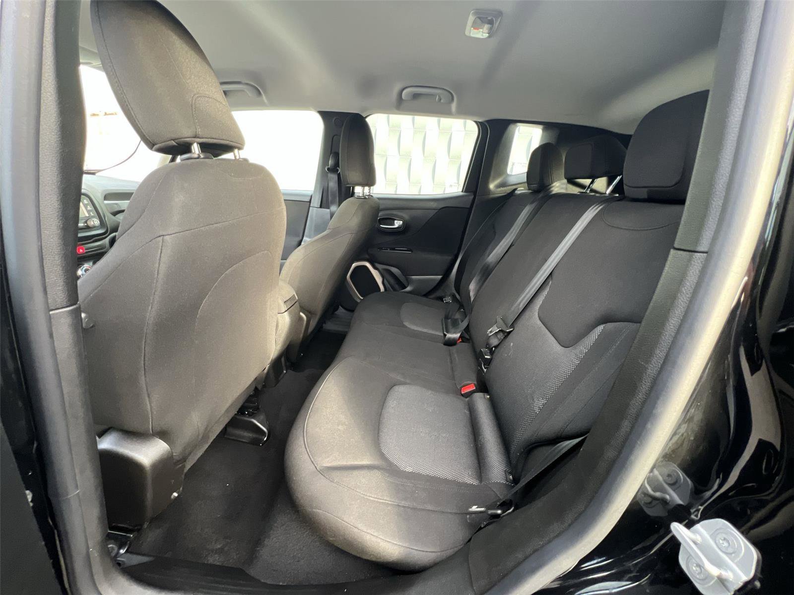 Used 2016 Jeep Renegade Sport w/ Power & Air Group image 20