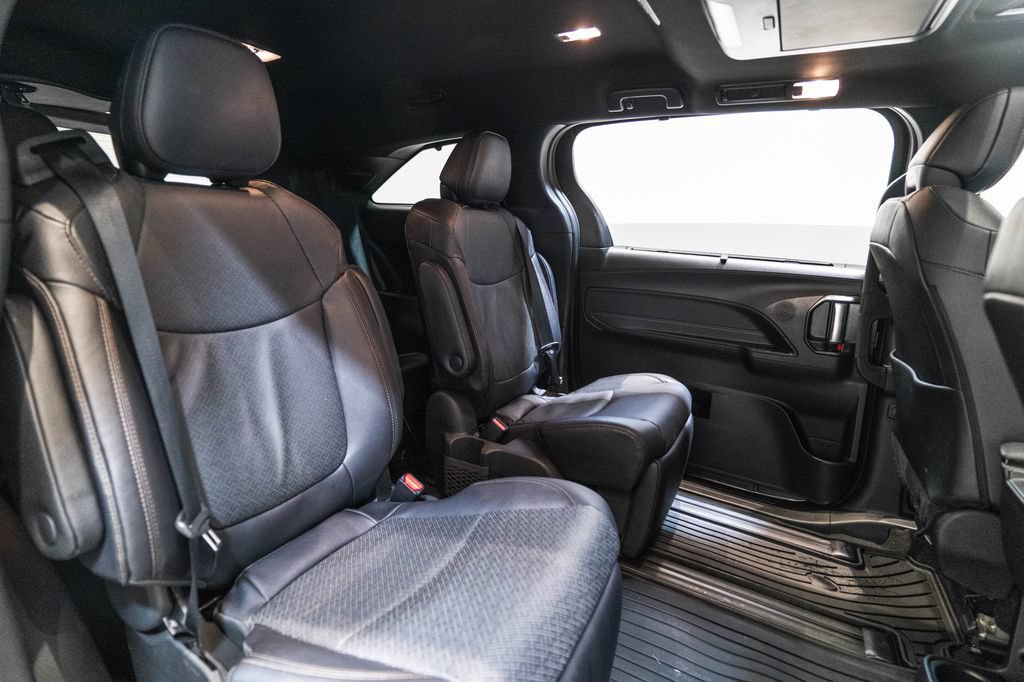 Certified 2026 Toyota Sienna Limited AWD/4WD image 38
